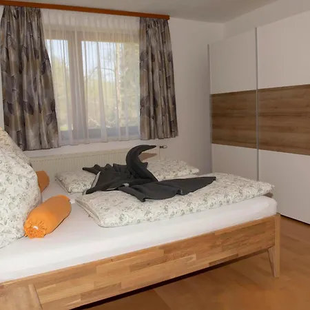 Hecher Apartment
